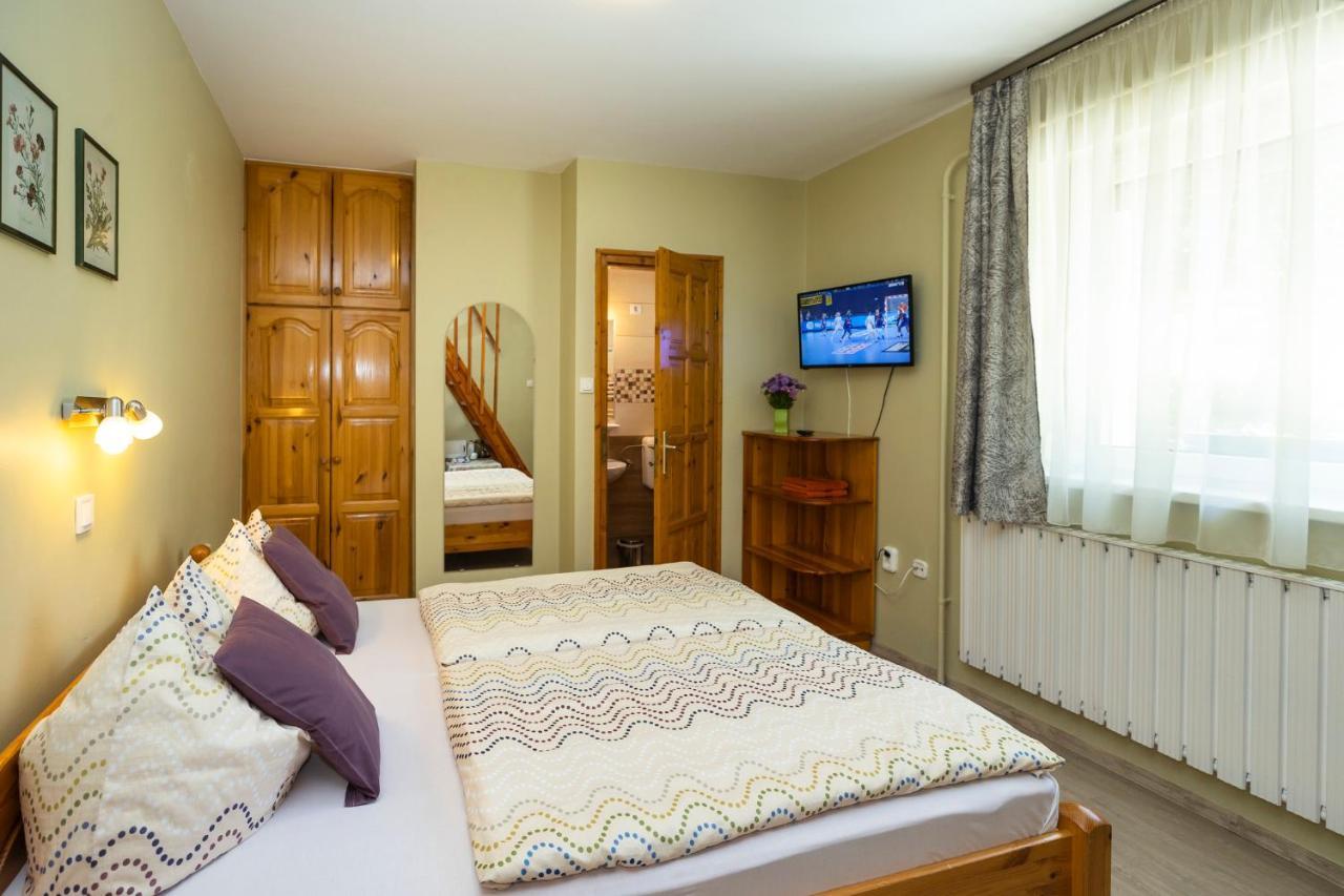 Apartment Cecey